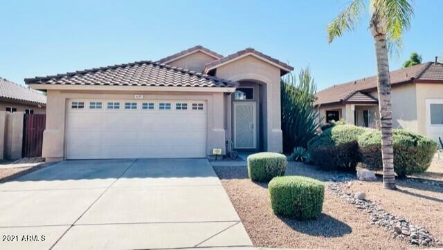 Property Photo:  637 E Redondo Drive  AZ 85296 