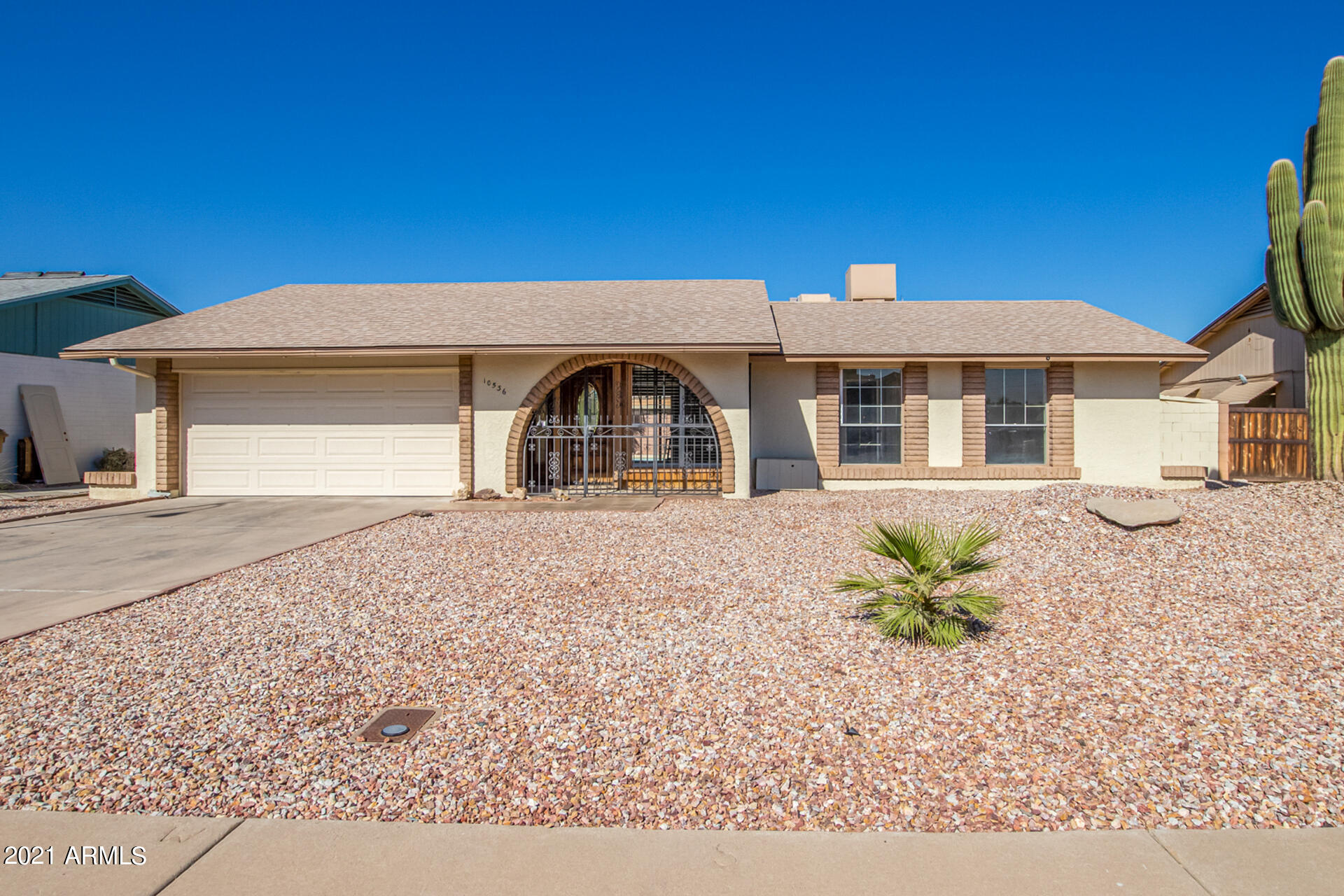 Property Photo: 10536 W Laurie Lane AZ 85345