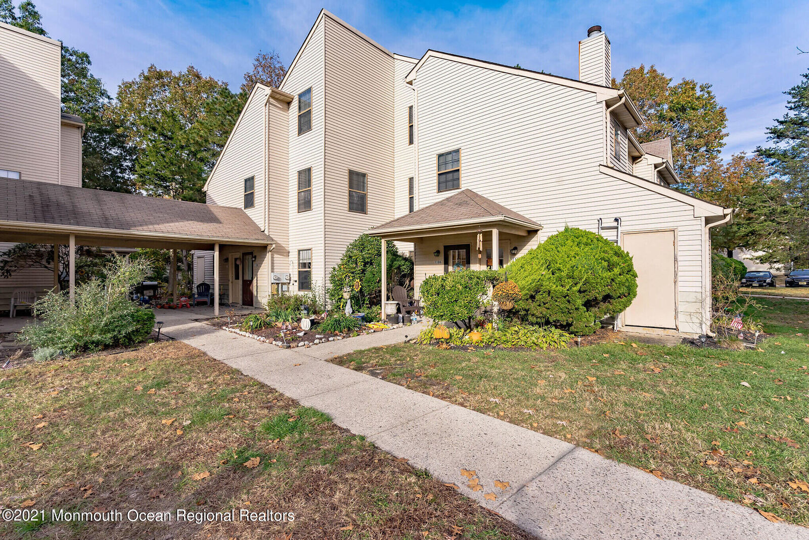 Property Photo: 1108 Bluebell Drive NJ 08527