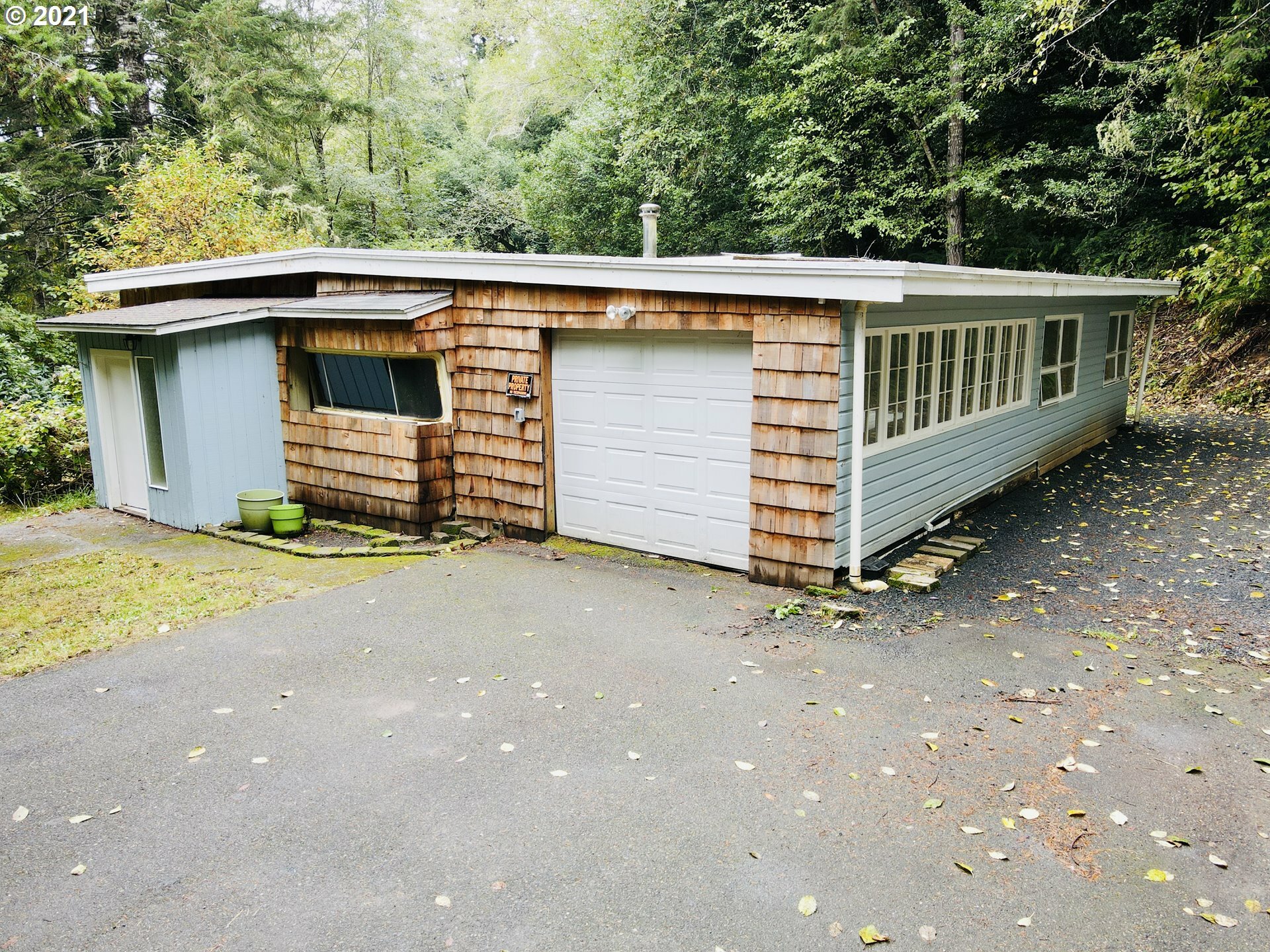 95785 Kentuck Way Ln  North Bend OR 97459 photo