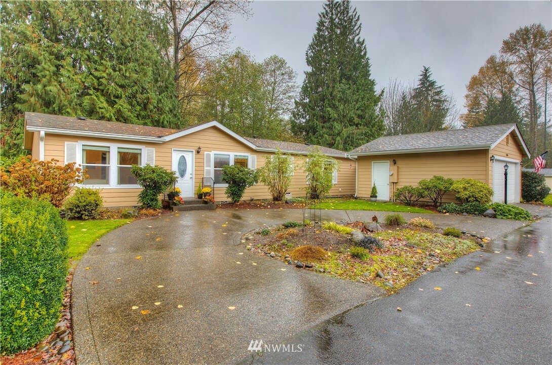 Property Photo:  24314 68th Street E 90  WA 98321 