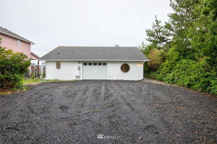 293 Canal Drive NE  Ocean Shores WA 98569 photo