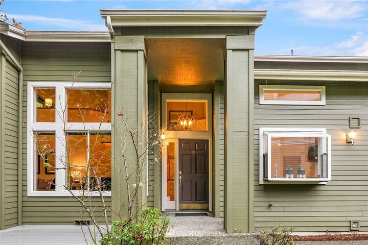 Property Photo:  9229 NE 128th Lane  WA 98034 