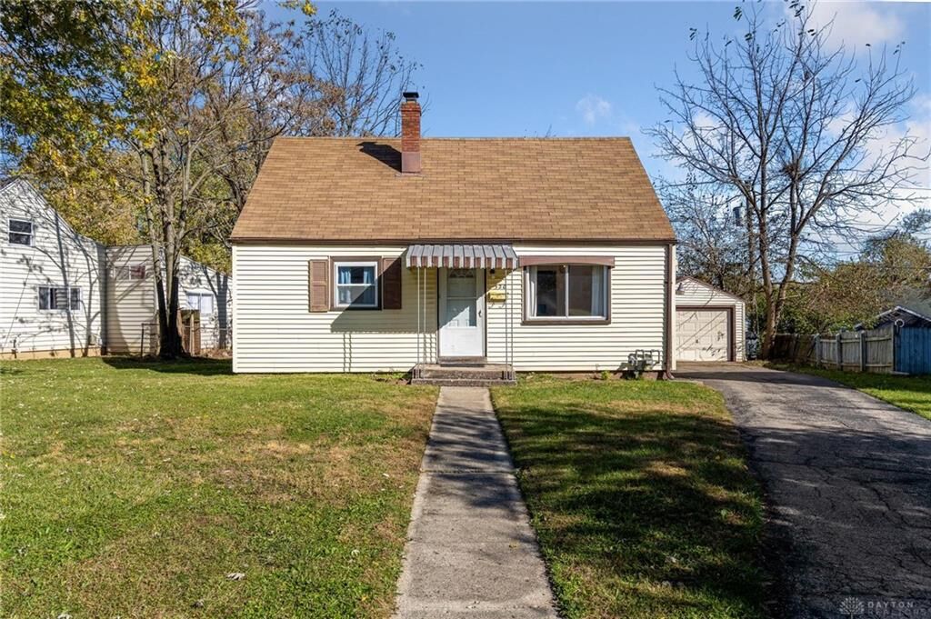 Property Photo: 520 Alexander Drive OH 45403
