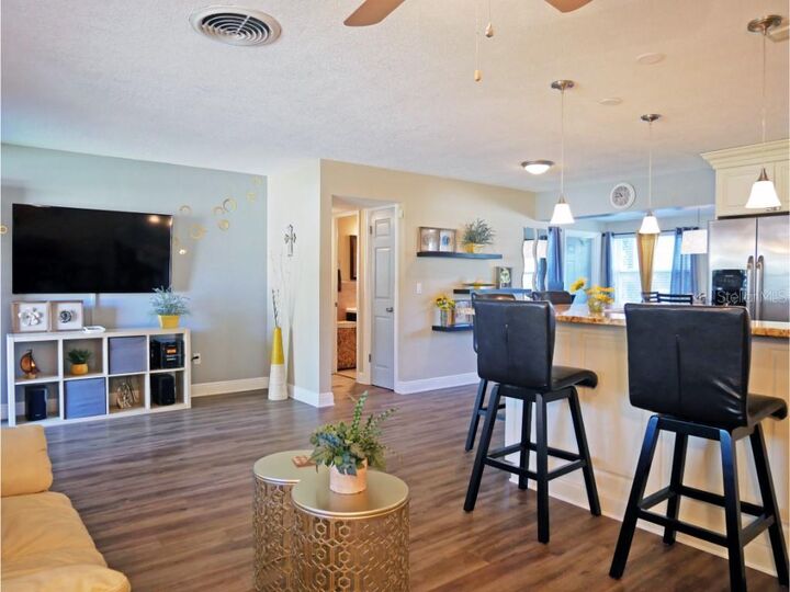 Property Photo:  4568 35th Terrace N  FL 33713 