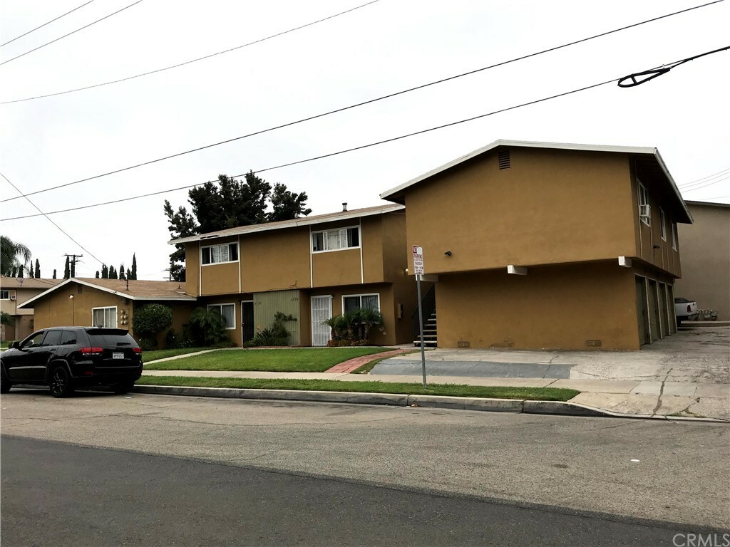 Property Photo: 193 S Hamlin Street CA 92869