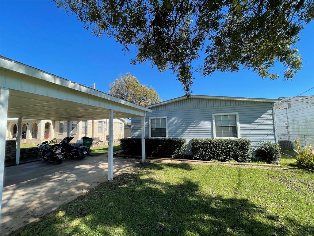 Property Photo: 3407 Mariana Court TX 76048