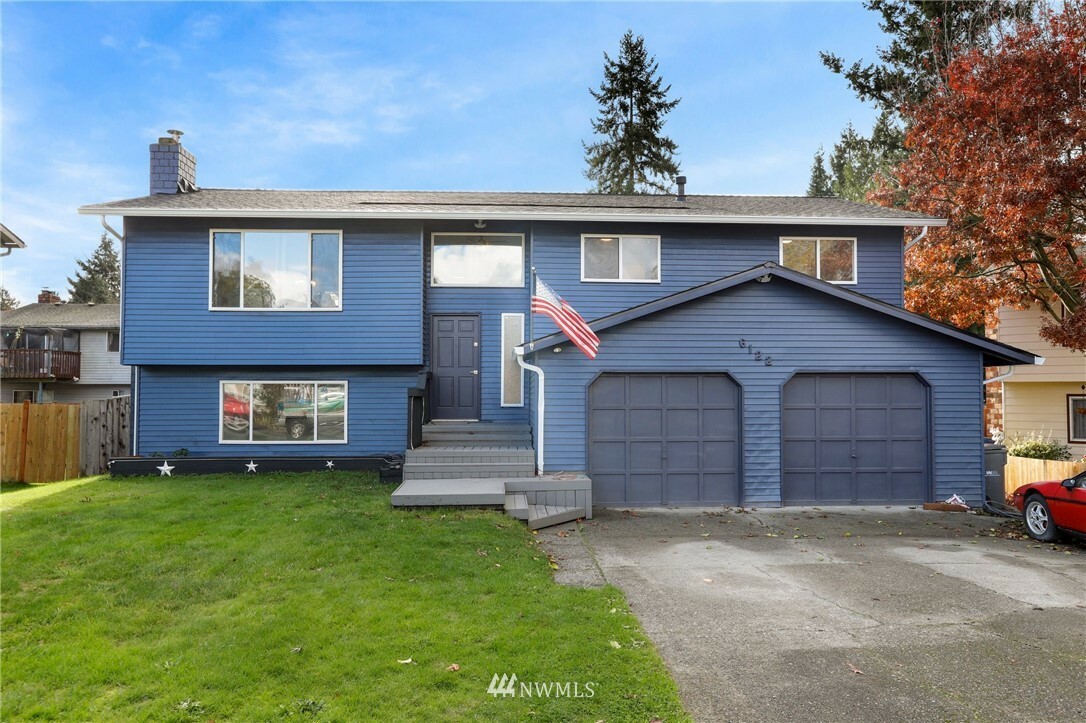 Property Photo:  6122 98th Street NE  WA 98270 