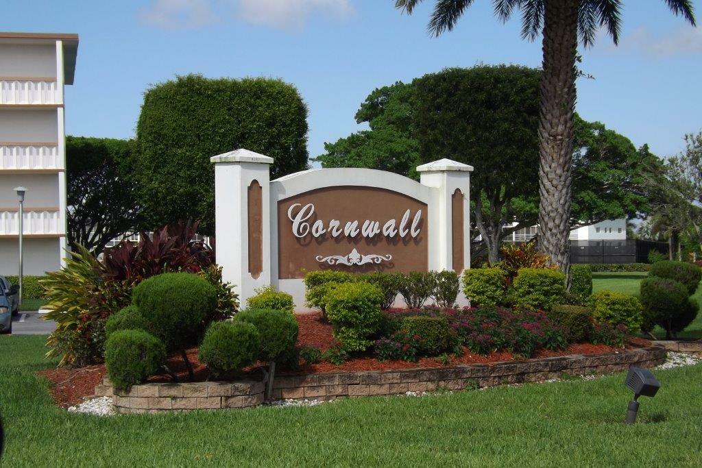 Property Photo:  4014 Cornwall A  FL 33434 