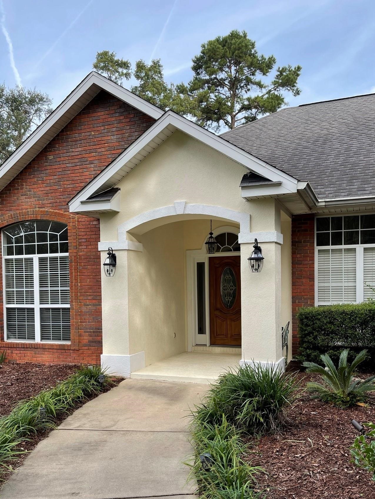 Property Photo:  1136 Greensward Drive  FL 32312 