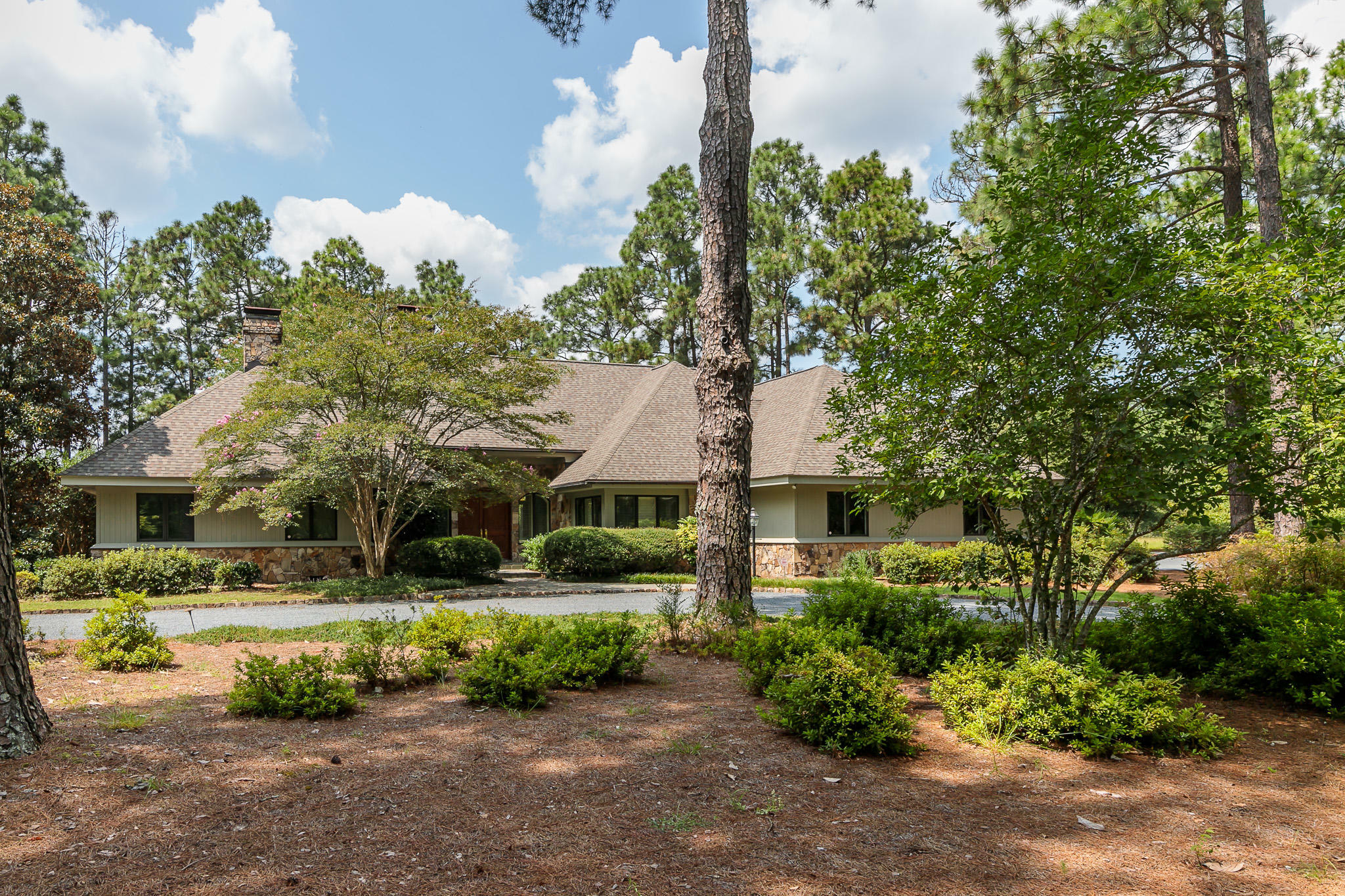 Property Photo:  2648 Youngs Road  NC 28394 