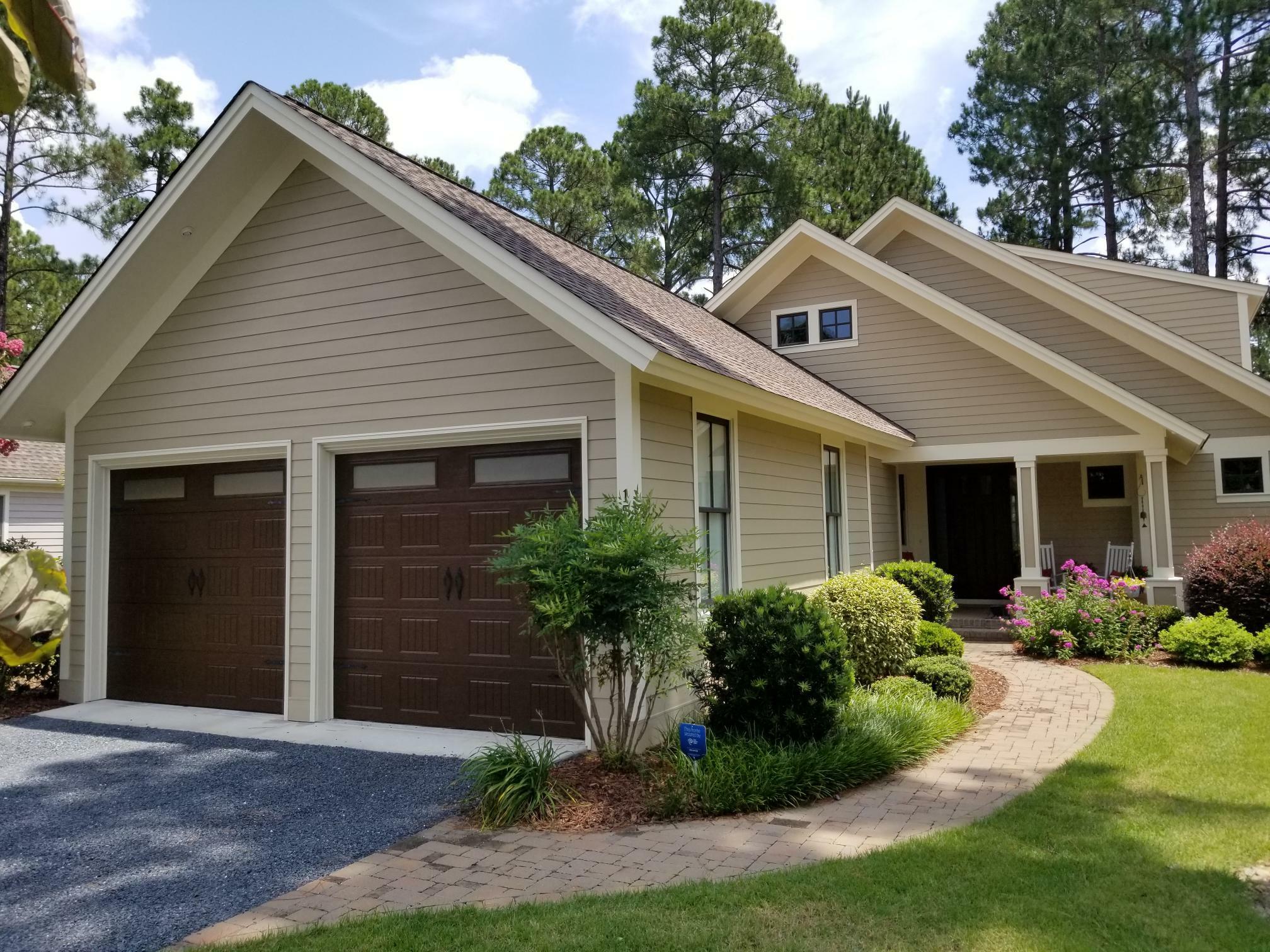 Property Photo: 156 Wanamaker Court NC 28387