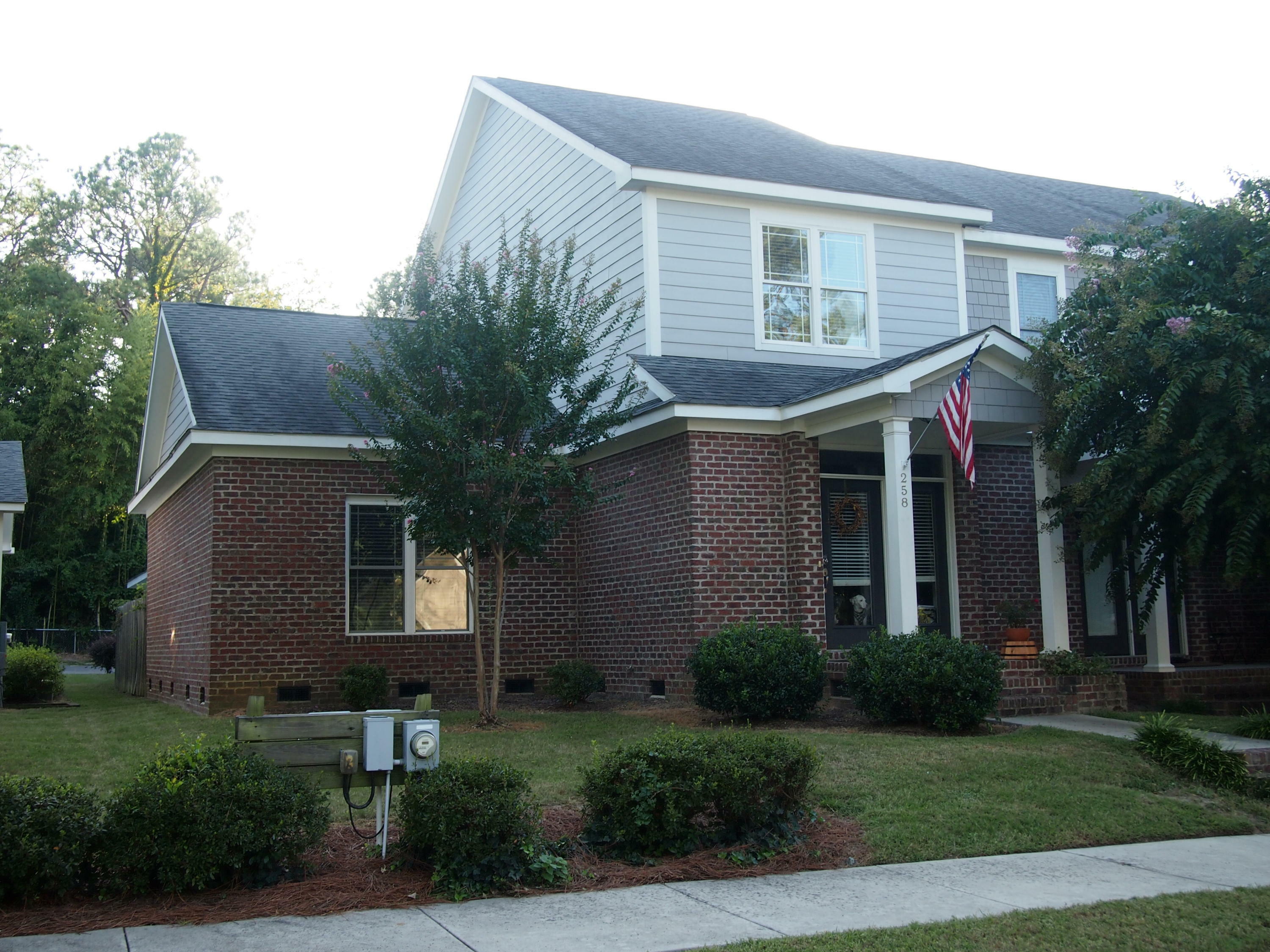 Property Photo: 258 E Delaware Avenue NC 28387