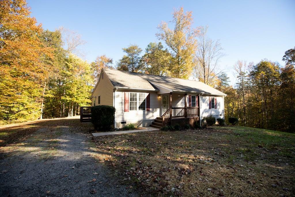 Property Photo:  8251 Dash Lane  VA 23083 