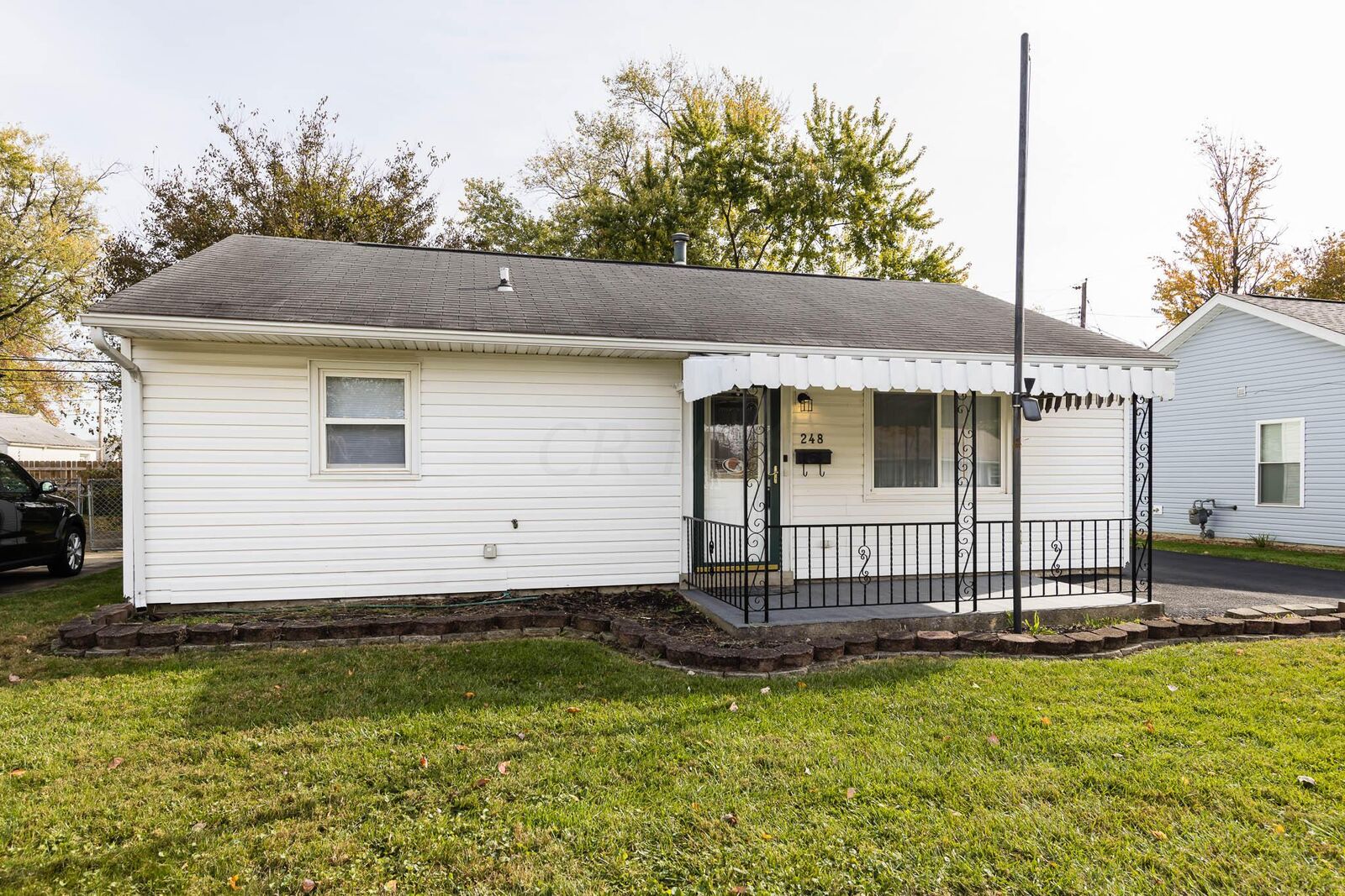 Property Photo:  248 Ross Road  OH 43213 