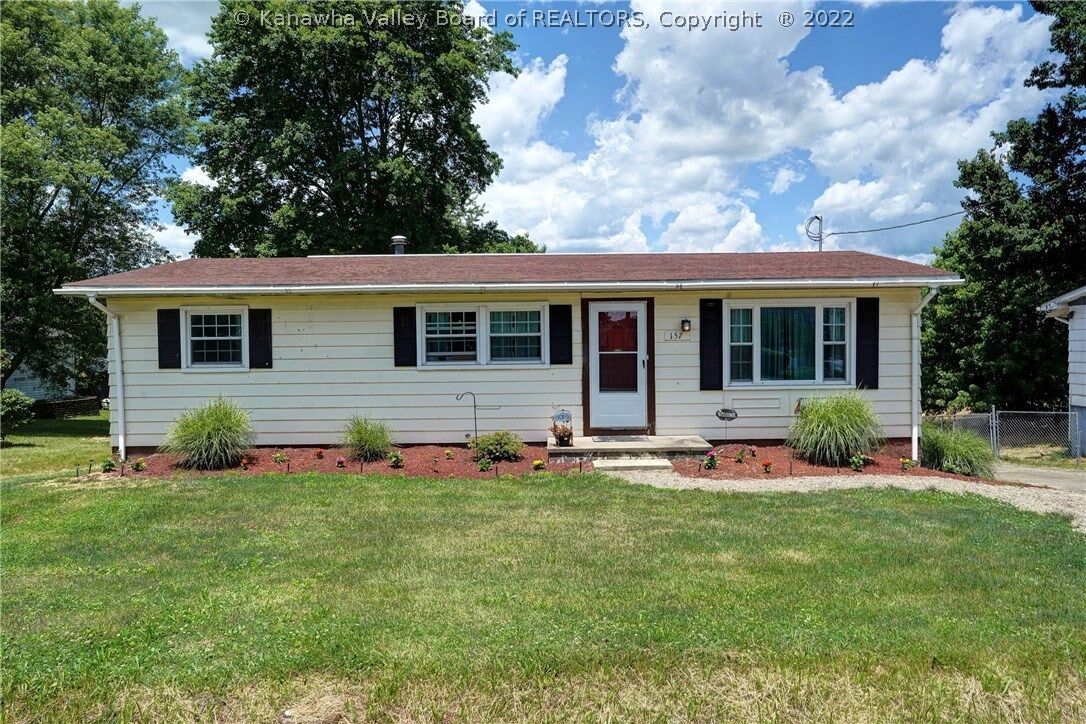 Property Photo:  157 Hedrick Road  WV 25560 