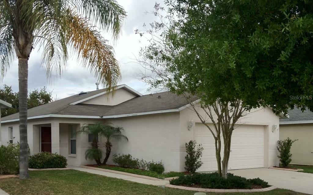 Property Photo:  7606 Clovelly Park Place  FL 33572 