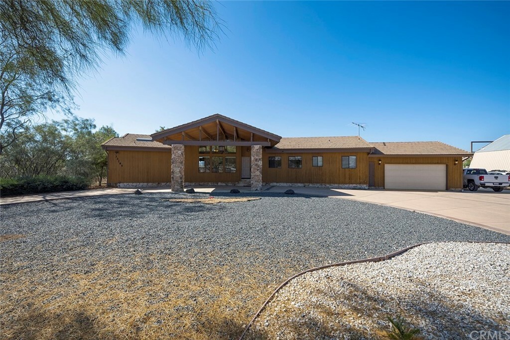 Property Photo:  32785 Pines Airpark Road  CA 92596 