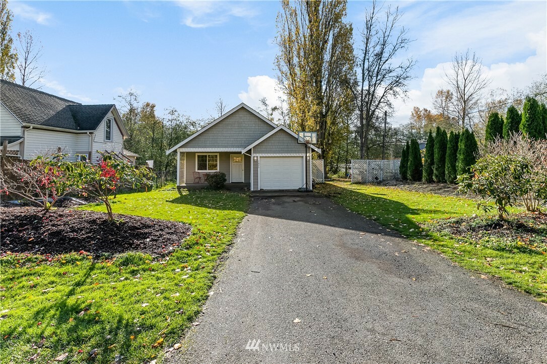 Property Photo:  1025 Mary Avenue  WA 98230 