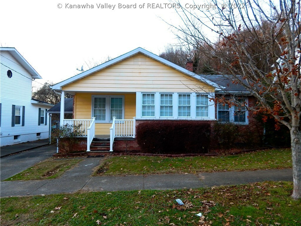 Property Photo: 2165 21st Street N WV 25143