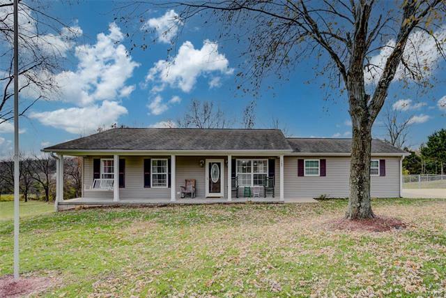 Property Photo: 1286 State Rd Aa 63028