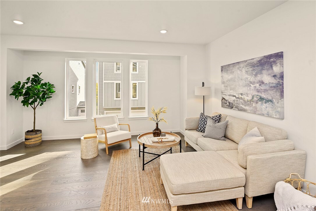 Property Photo: 2729 Welcome Lane NW WA 98110