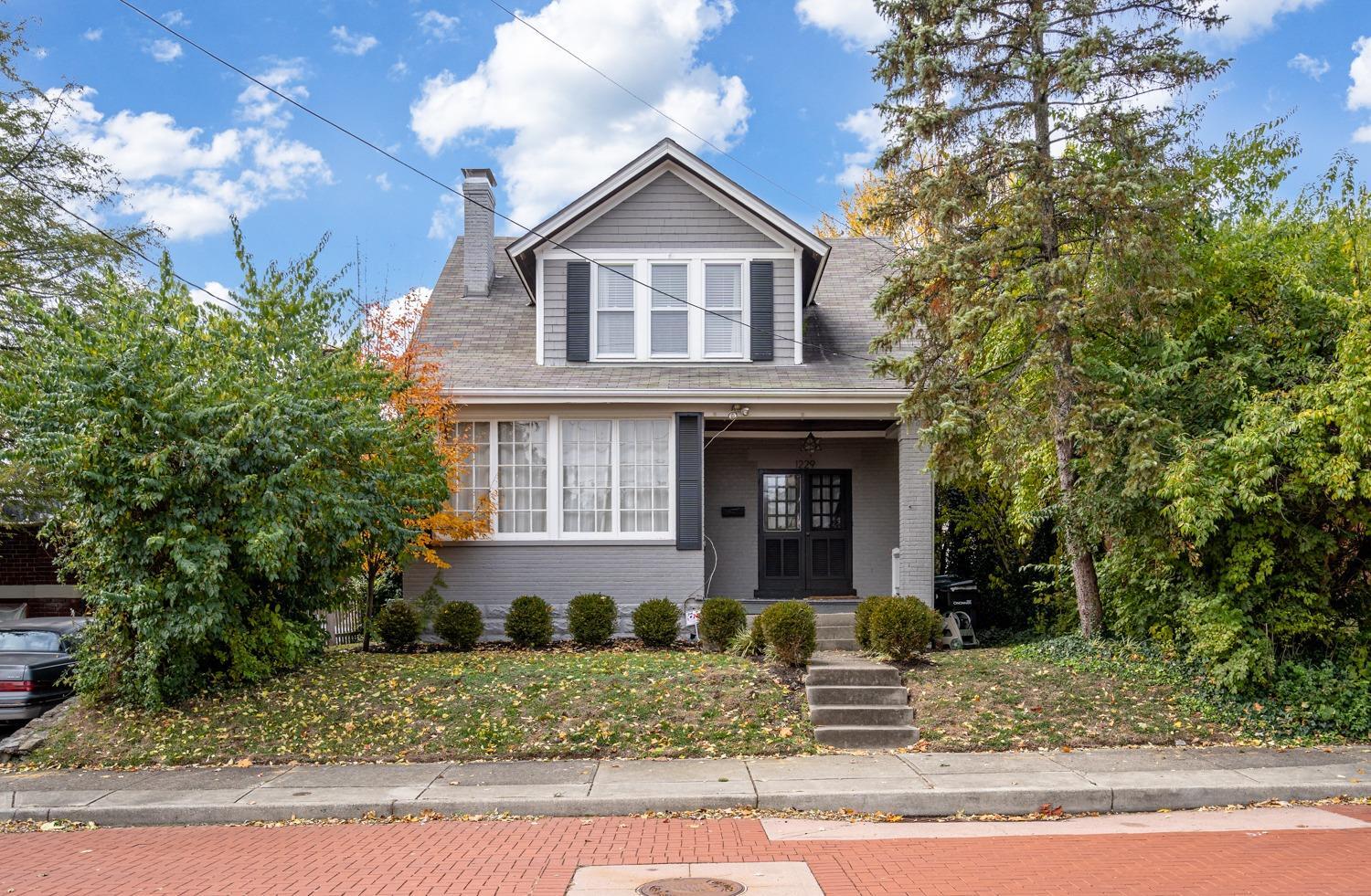 Property Photo:  1229 Corbett St  OH 45208 