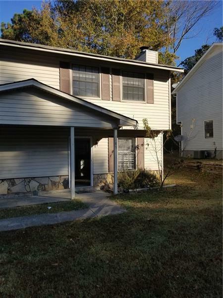 Property Photo: 1185 NW Oak Villa Court GA 30012