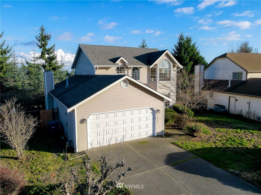 Property Photo:  11010 Ridgepark Place NW  WA 98383 