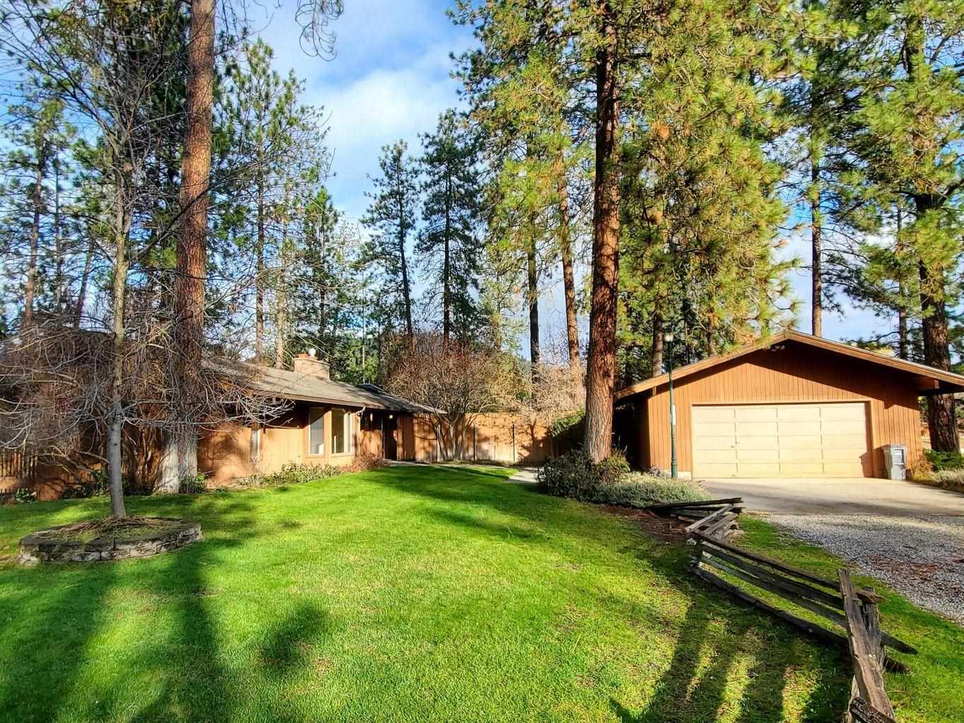 Property Photo:  175 S Silke Rd  WA 99114 