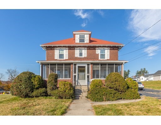 Property Photo: 305 Lexington St MA 01801