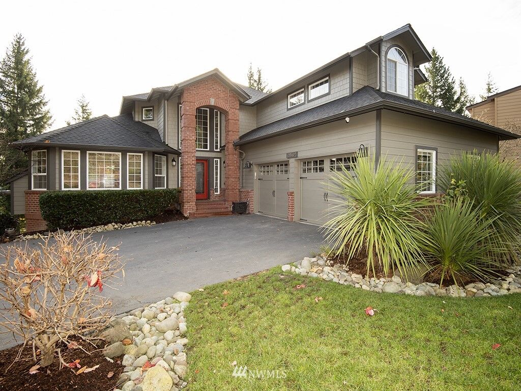 Property Photo:  35539 SE 41st Street  WA 98024 