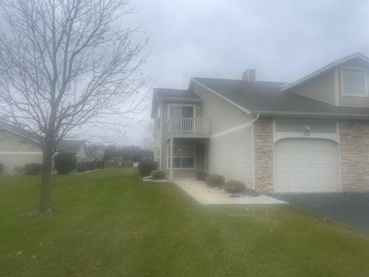 Property Photo:  2528 Edgewood Dr  WI 53511 