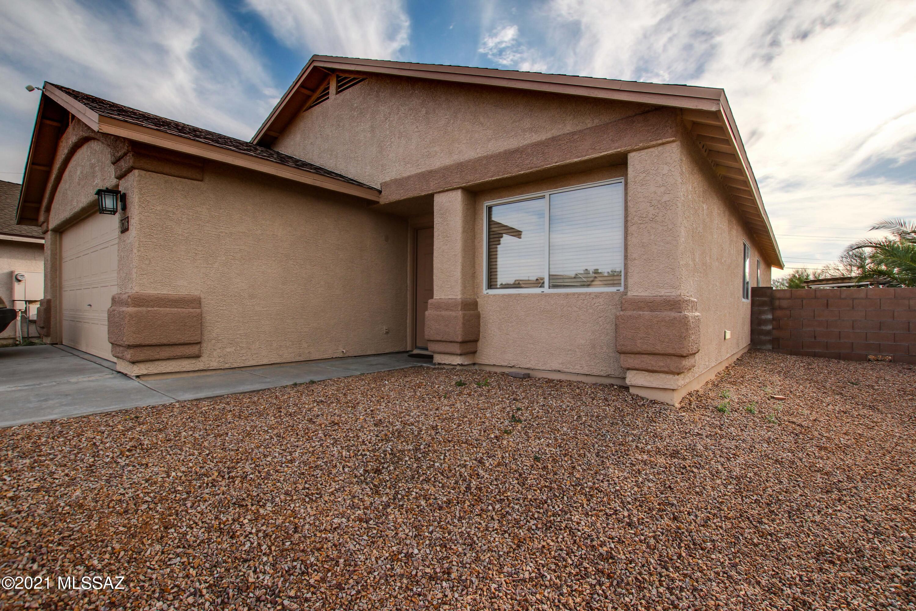 Property Photo: 9706 E Sascha Street AZ 85748