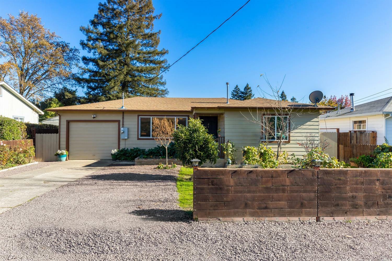 Property Photo:  26 Lorraine Street  CA 95482 