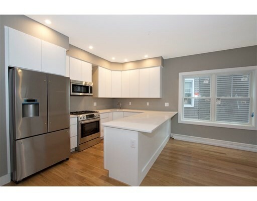 Property Photo:  87 Madison Ave. 1  MA 02149 