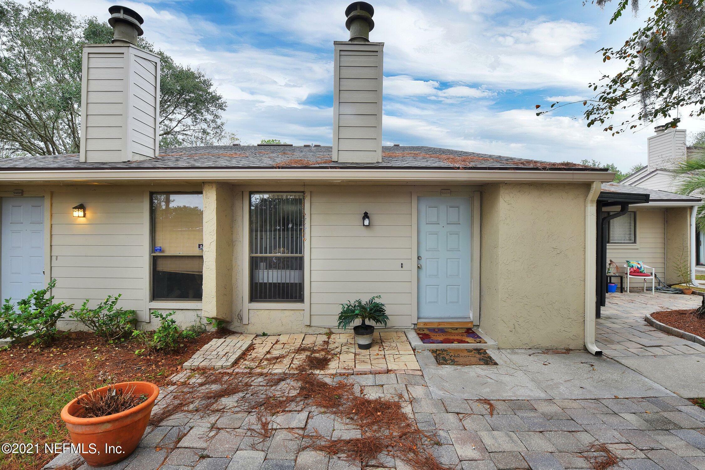 Property Photo:  3801 Crown Point Road 2024  FL 32257 