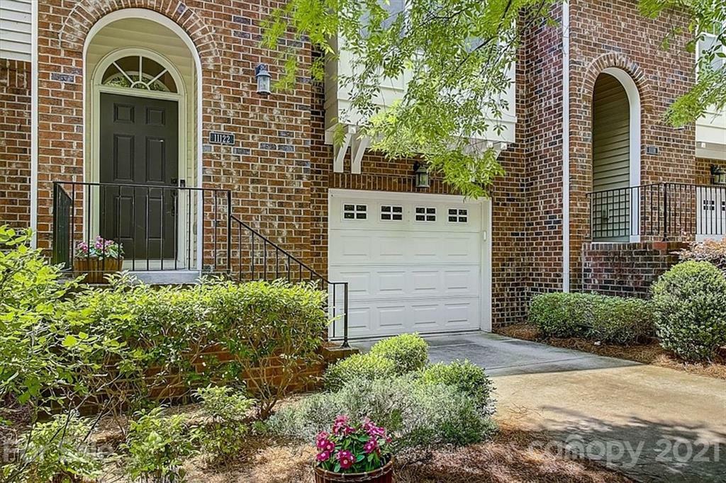 Property Photo:  11122 Green Spring Drive  NC 28078 