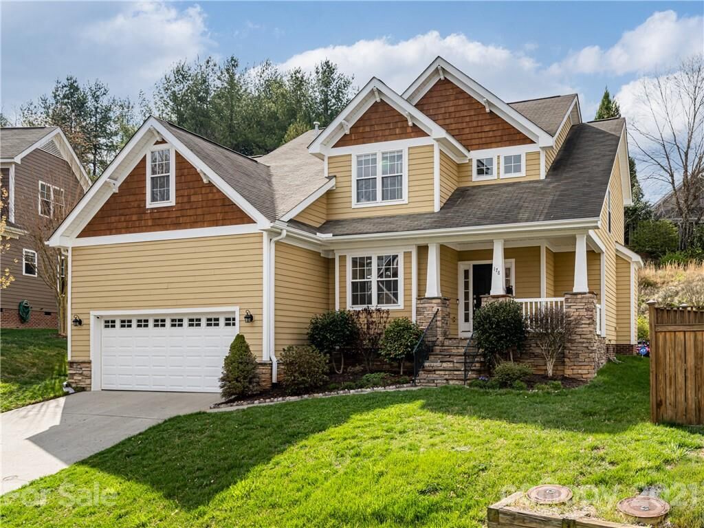 Property Photo: 178 Carolina Bluebird Loop NC 28704