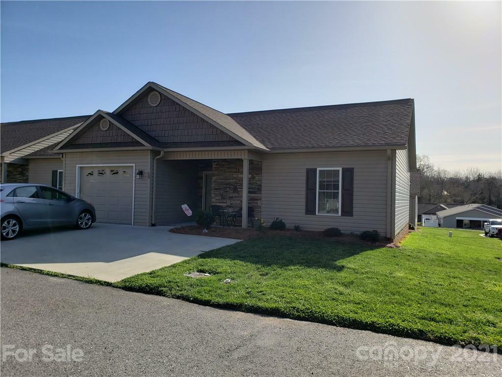 Property Photo:  505 2nd Street NE G3  NC 28613 