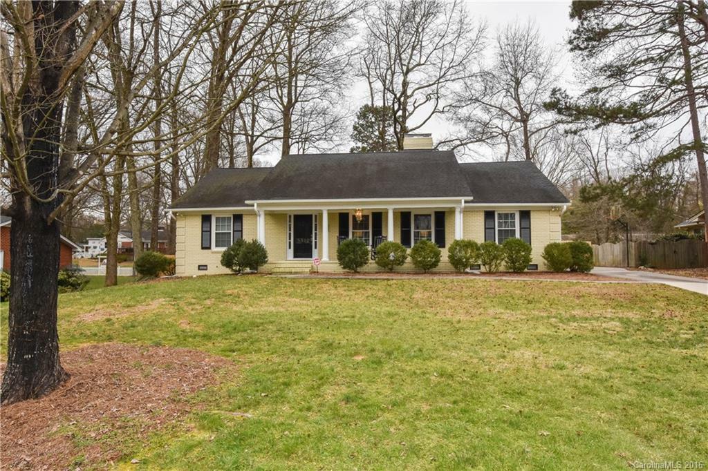 Property Photo: 3312 Woodwardia Drive NC 28210