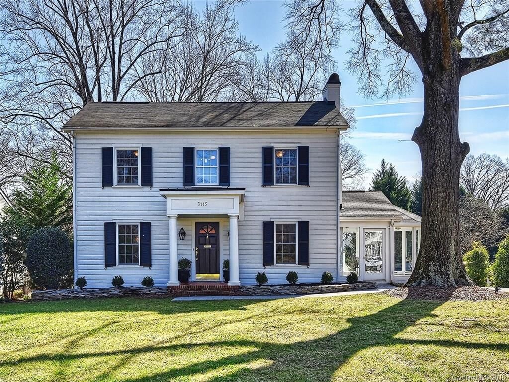 Property Photo: 3115 Selwyn Avenue NC 28209