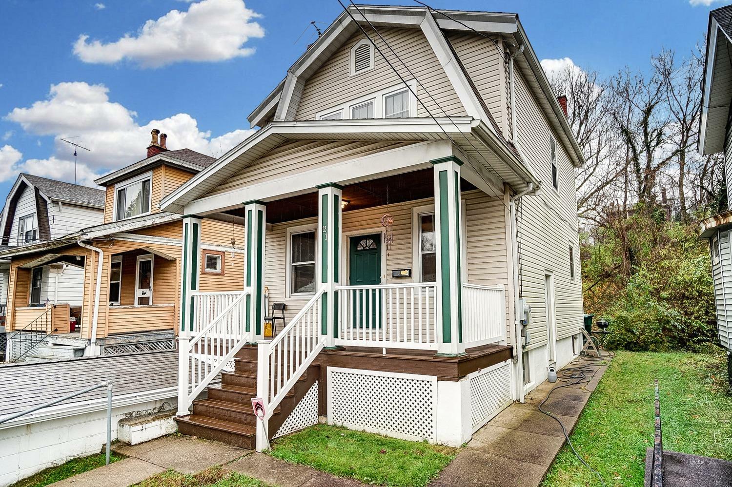 Property Photo: 21 Glenwood Ave OH 45217