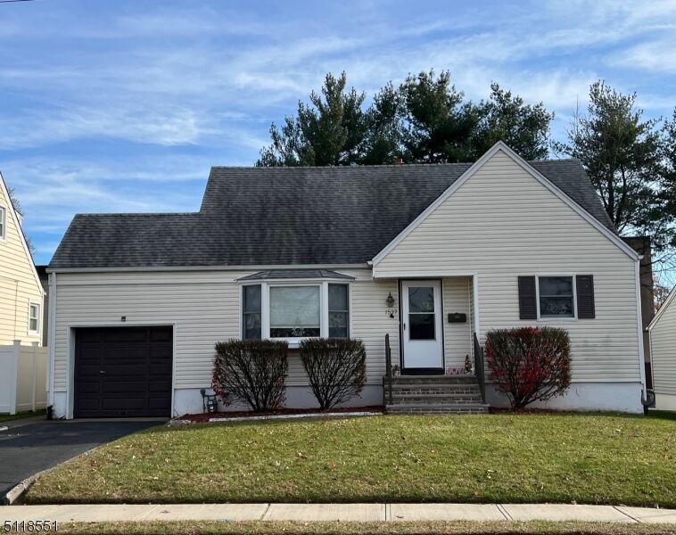 Property Photo:  1537 Ridgway St  NJ 07083 