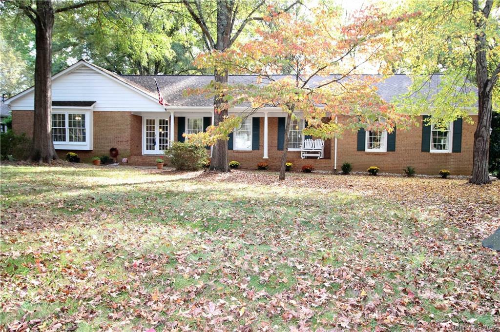 Property Photo:  9002 Deerpark Lane  NC 28277 