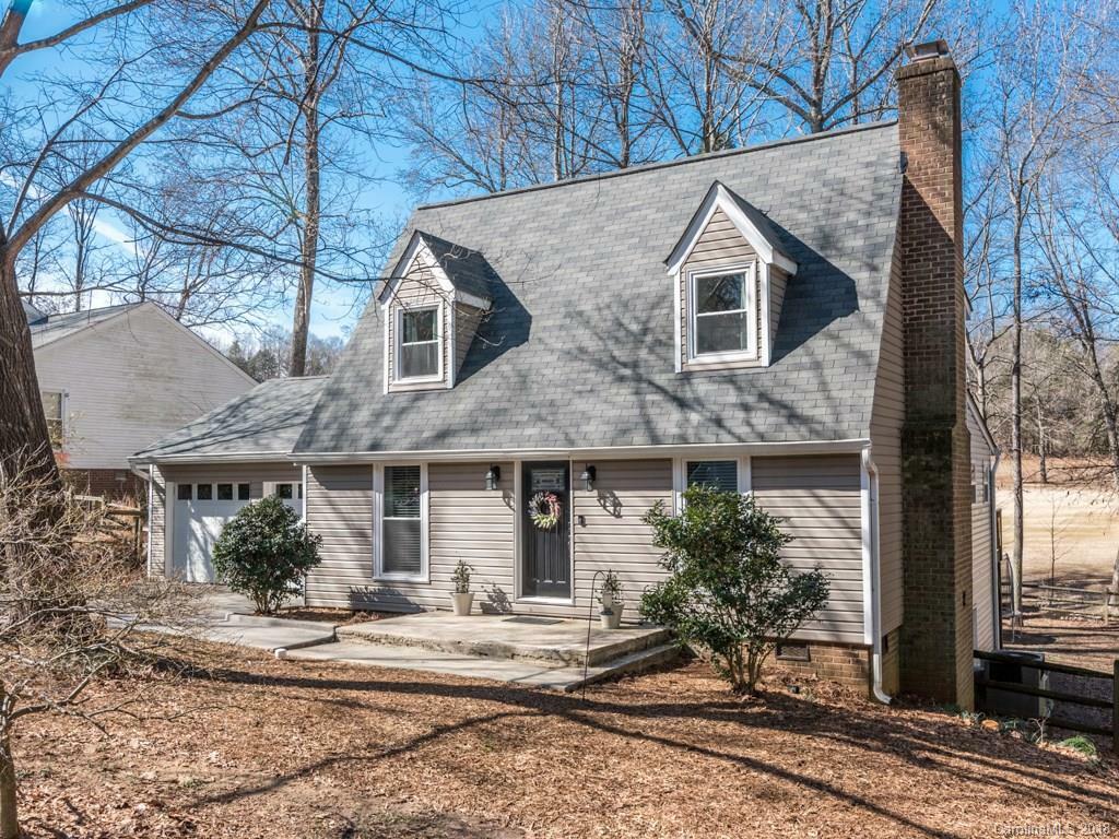 Property Photo: 9214 Fairway Ridge Road NC 28277