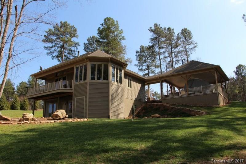 Property Photo:  5017 Harbor View Drive E  NC 28630 