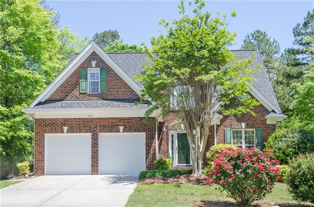 Property Photo: 9011 Mountain Aire Circle NC 28214