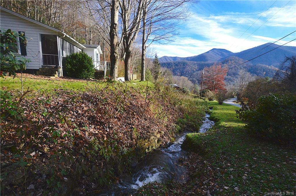 Property Photo: 458 Rich Cove Road NC 28751