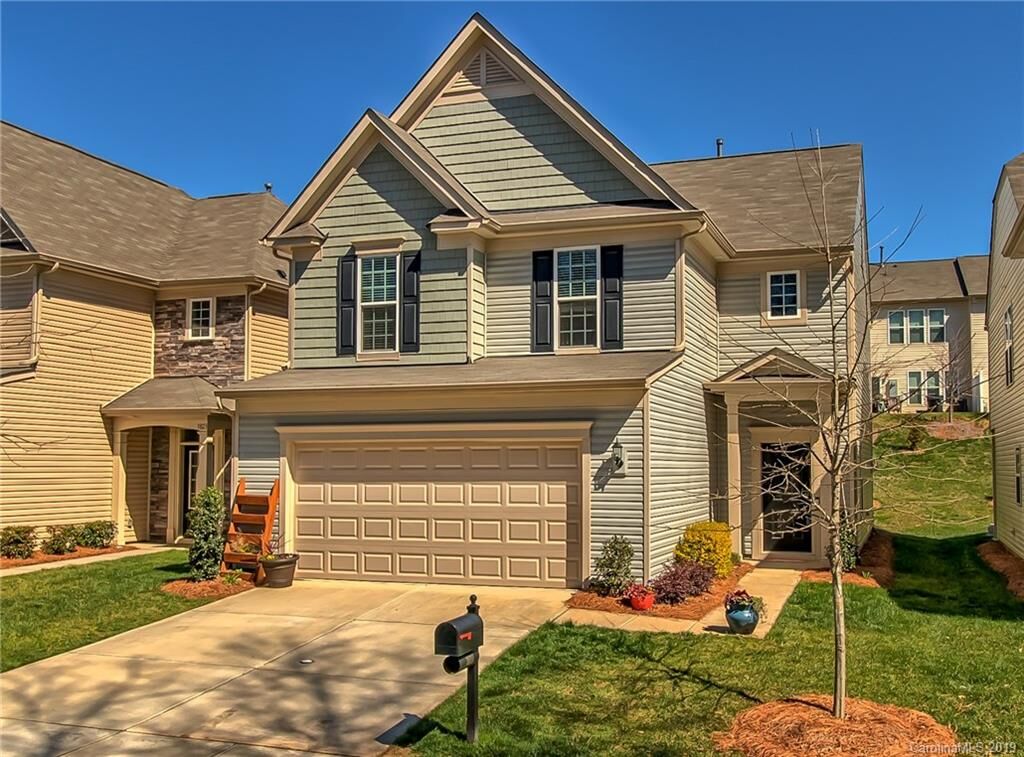 Property Photo:  3827 Park South Station Boulevard  NC 28210 